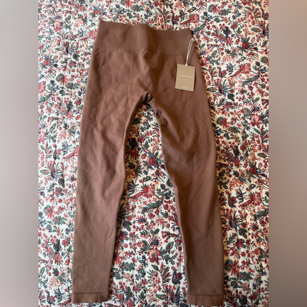 NEW Everlane Brown Ribbed Activewear Leggings